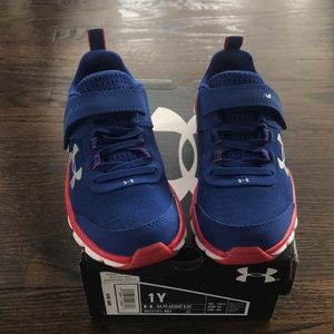 Boys Under Armour Athletic Sneakers